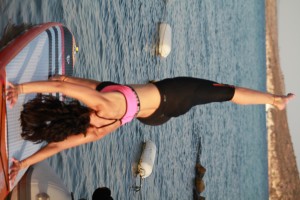 Canan Yıldırım ile sup yoga, paddle board yoga dersleri için hemen arayın.